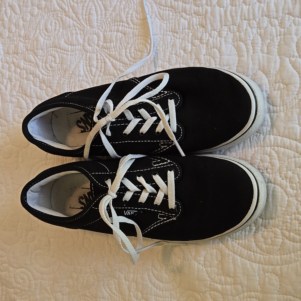 Black Vans